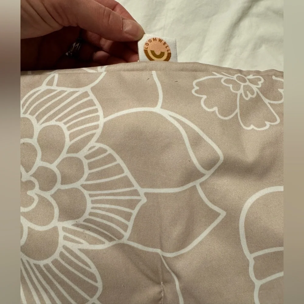 loomwell Toddler Comforter Deaigned by Indy and Pippa